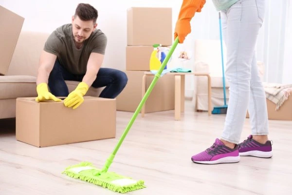 Move-In & Out Cleaning Service