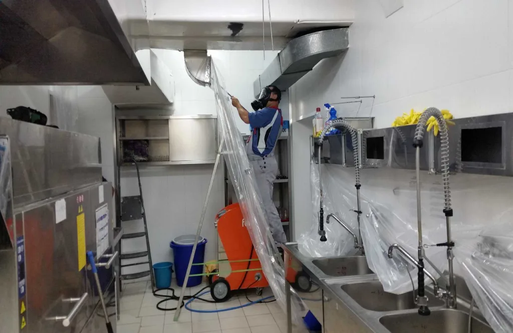 Kitchen Duct Cleaning in Qatar
